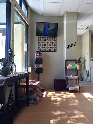 Oral surgeon Albany - Solano Smile Orthodontics & Pediatric Dentistry - Albany 4 Featured image