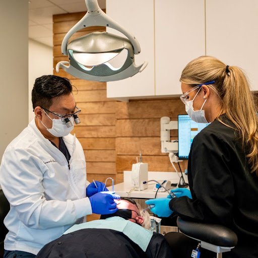 Dentist One Loudoun - a wink & a smile 1 Featured image