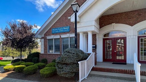 Dentist Warren - Warren Family Dental A Dental365 Company 1 Featured image