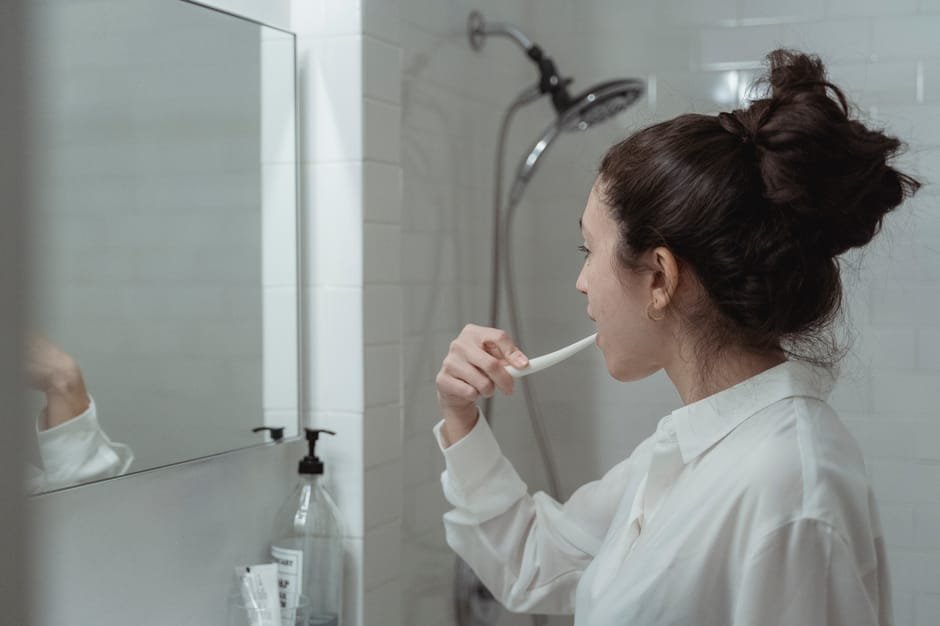 dental hygiene tips — Dental Hygiene Tips: Simple Habits for a Healthy Smile