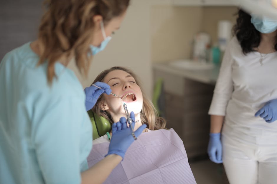 tooth abscess tips — Tooth Abscess Tips: Fast Relief & Next Steps